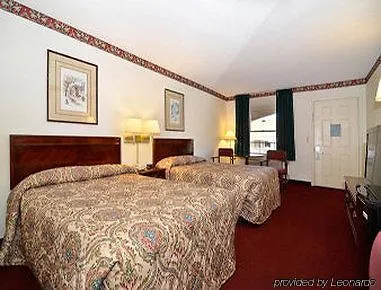 Super 8 By Wyndham Nashville West United States