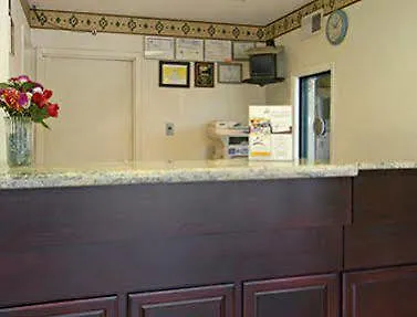 Super 8 By Wyndham Nashville West